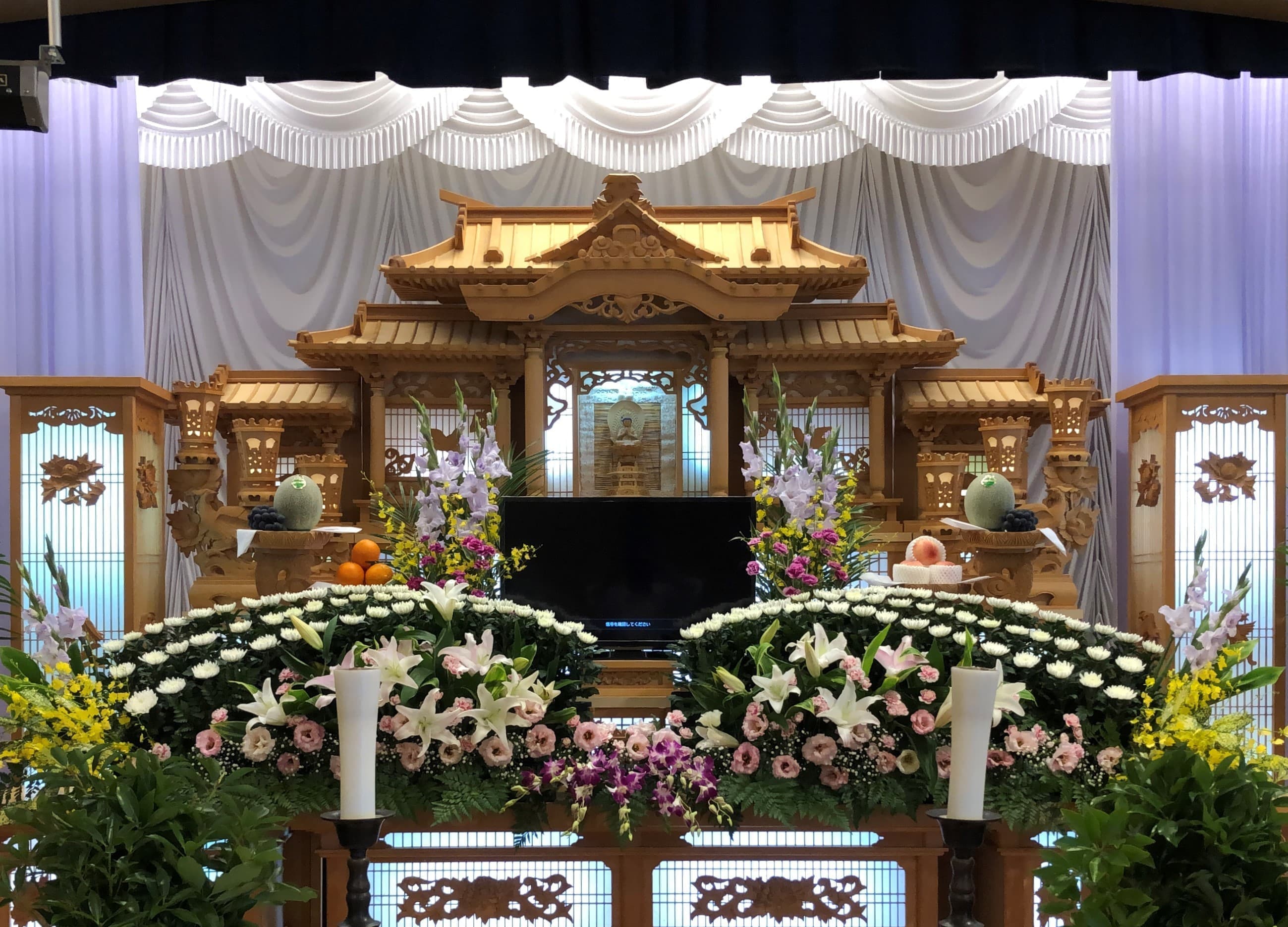 祭壇ホール